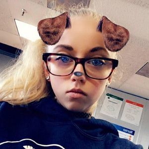 Meet your Posher, Rose